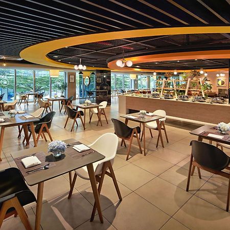 Novotel Living Saigon South Ho Chi Minh Zewnętrze zdjęcie