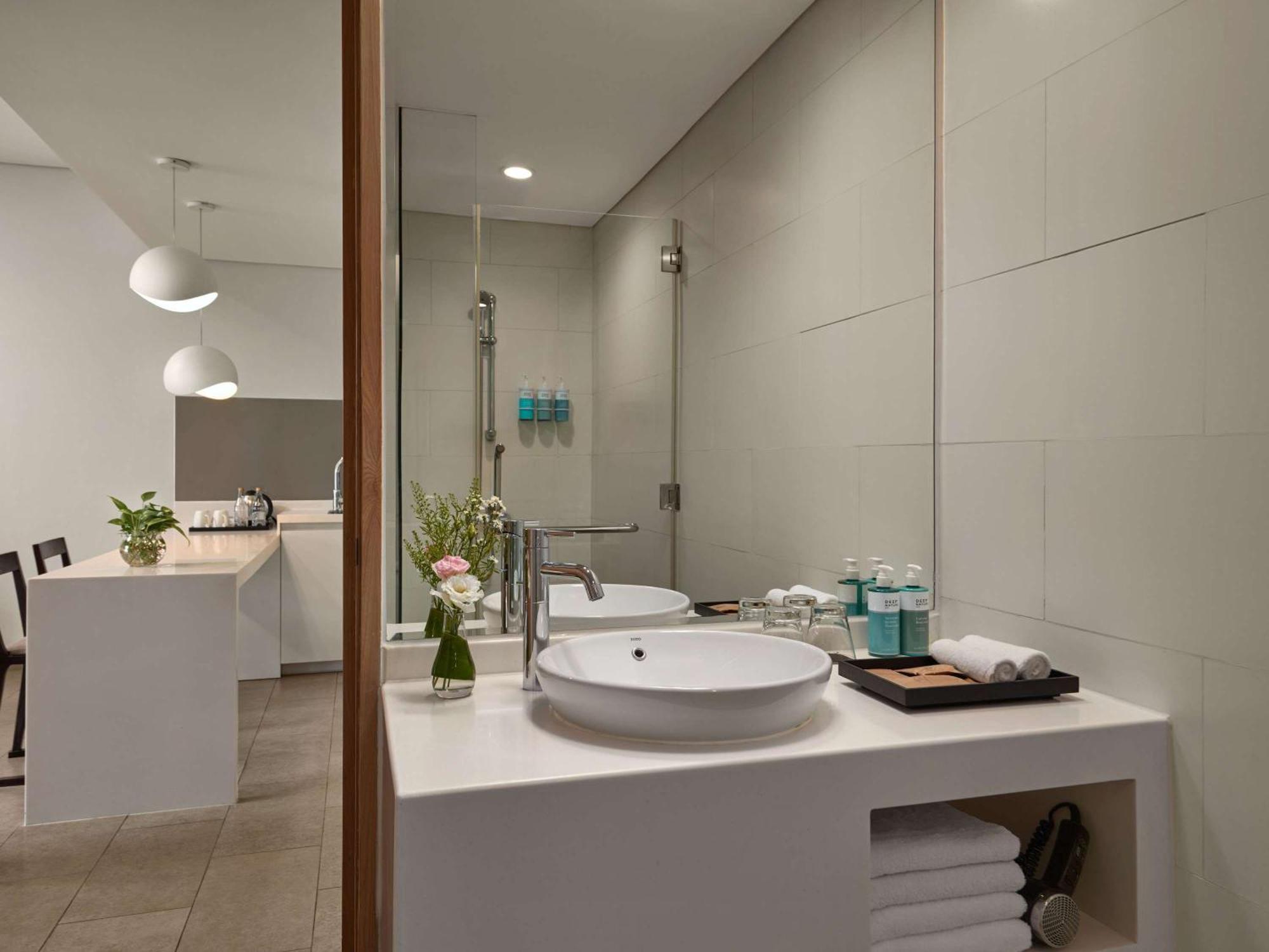 Novotel Living Saigon South Ho Chi Minh Zewnętrze zdjęcie