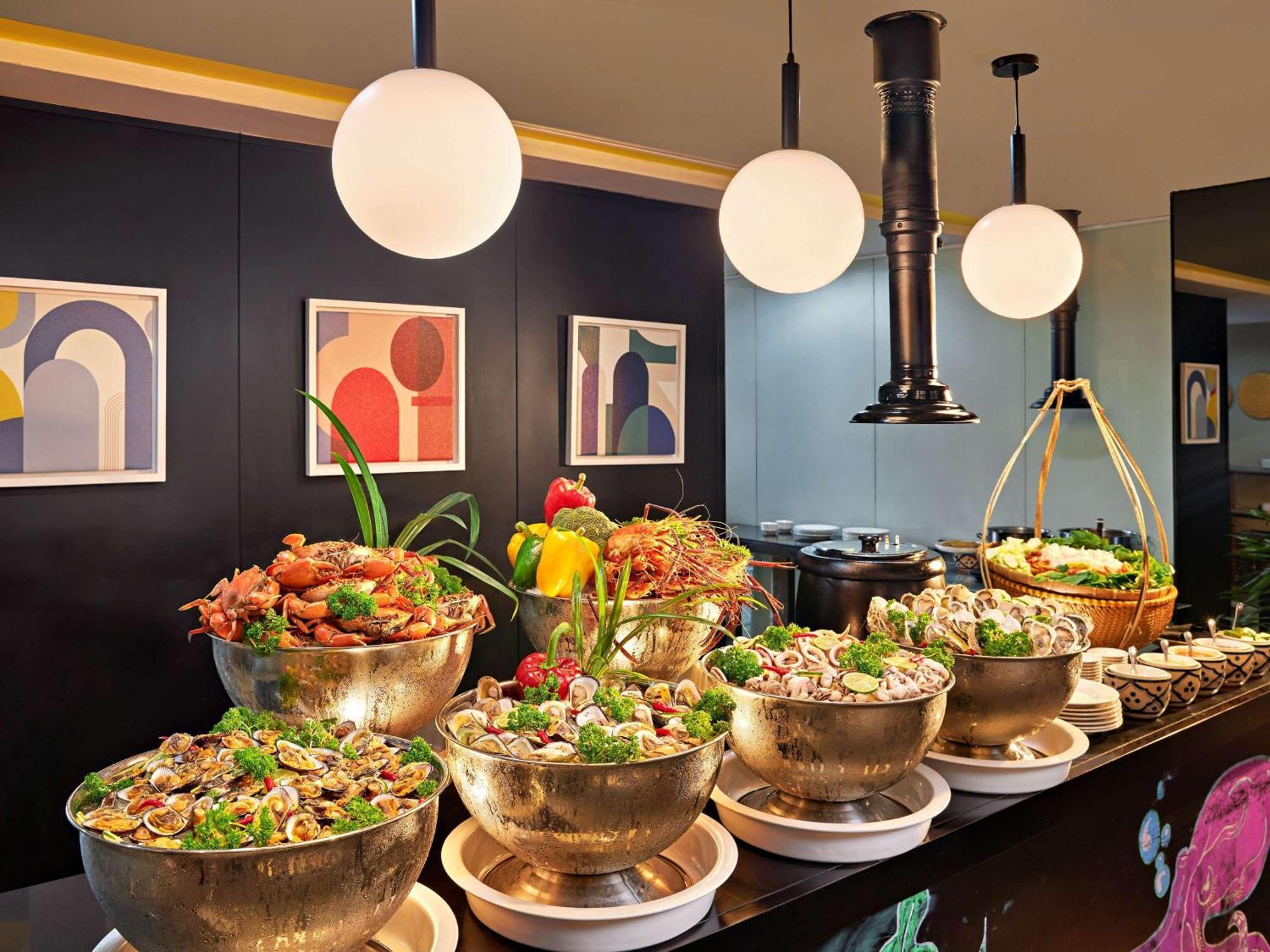 Novotel Living Saigon South Ho Chi Minh Zewnętrze zdjęcie
